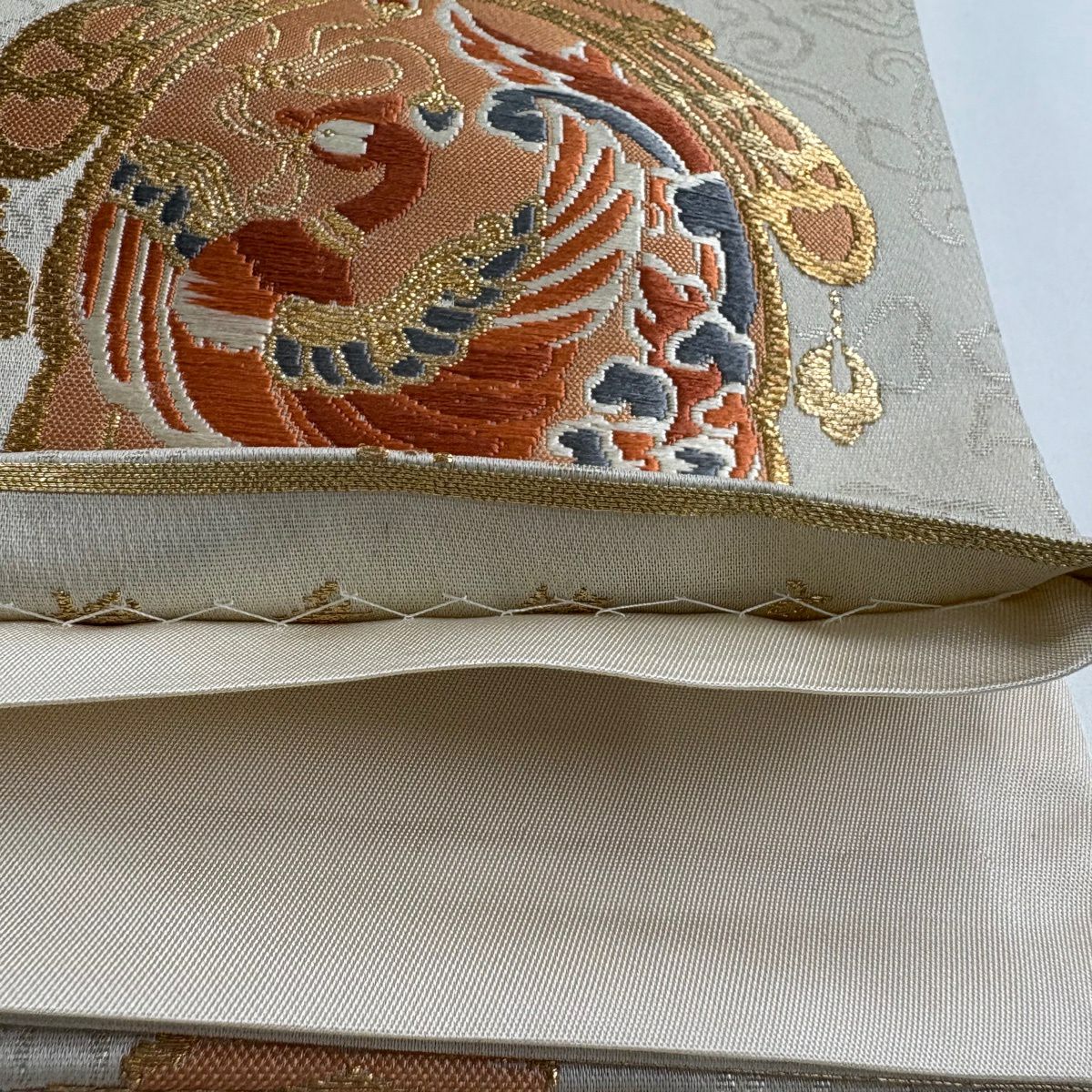 【美品】 袋帶 秀品級 華紋 花鳥 金絲 金金箔 灰白 六通 純蠶絲