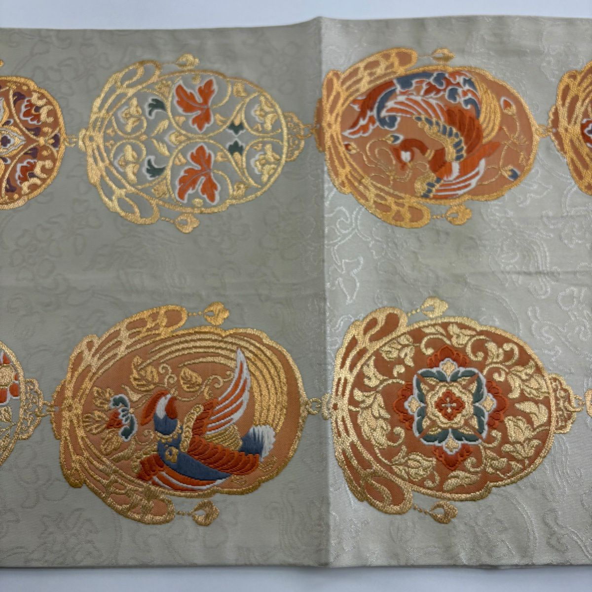 【美品】 袋帶 秀品級 華紋 花鳥 金絲 金金箔 灰白 六通 純蠶絲