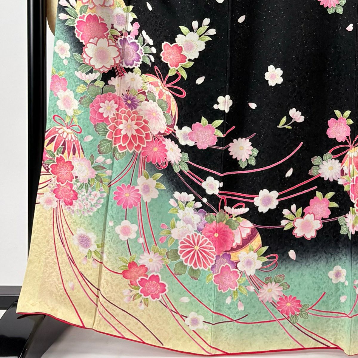 【美品】振袖禮服 身長166.5cm 袖長67cm M 雙層 藥玉 櫻花 金通し 金銀彩 黑 純蠶絲 逸品級