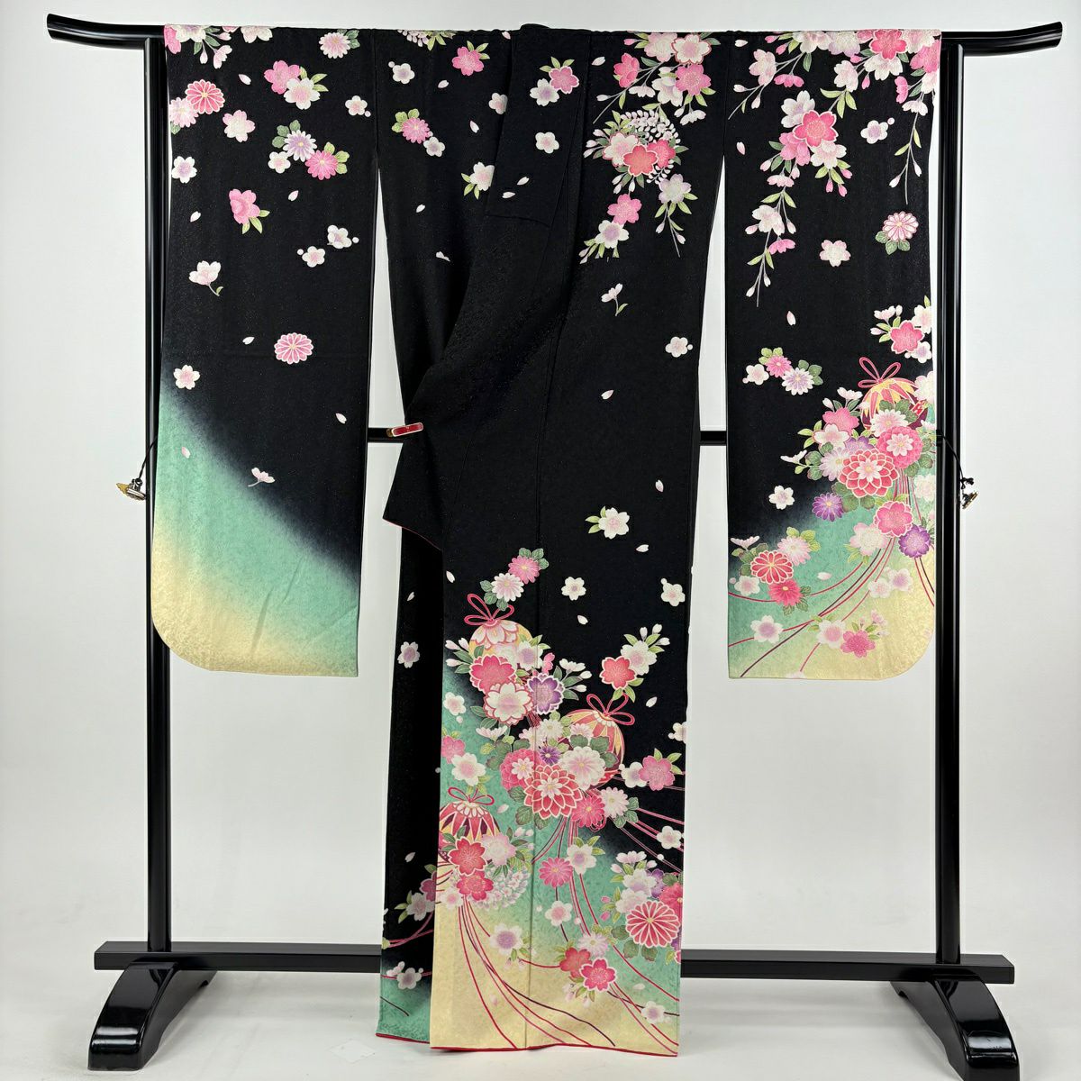 【美品】振袖禮服 身長166.5cm 袖長67cm M 雙層 藥玉 櫻花 金通し 金銀彩 黑 純蠶絲 逸品級