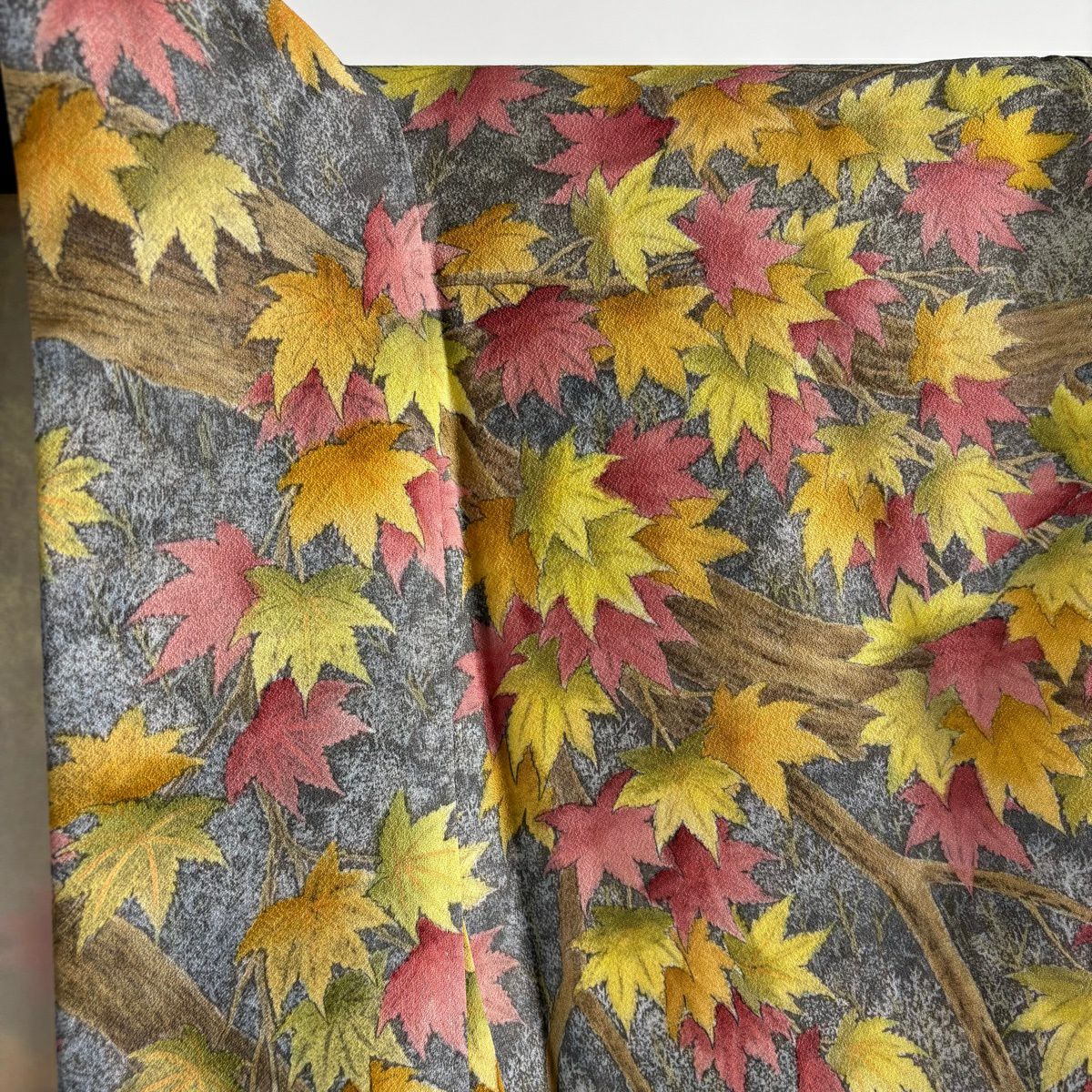 訪問服 身長157cm 袖長65cm M 雙層 山岡古都 落款あり 紅葉 風景 漸層 灰色 純蠶絲 逸品級