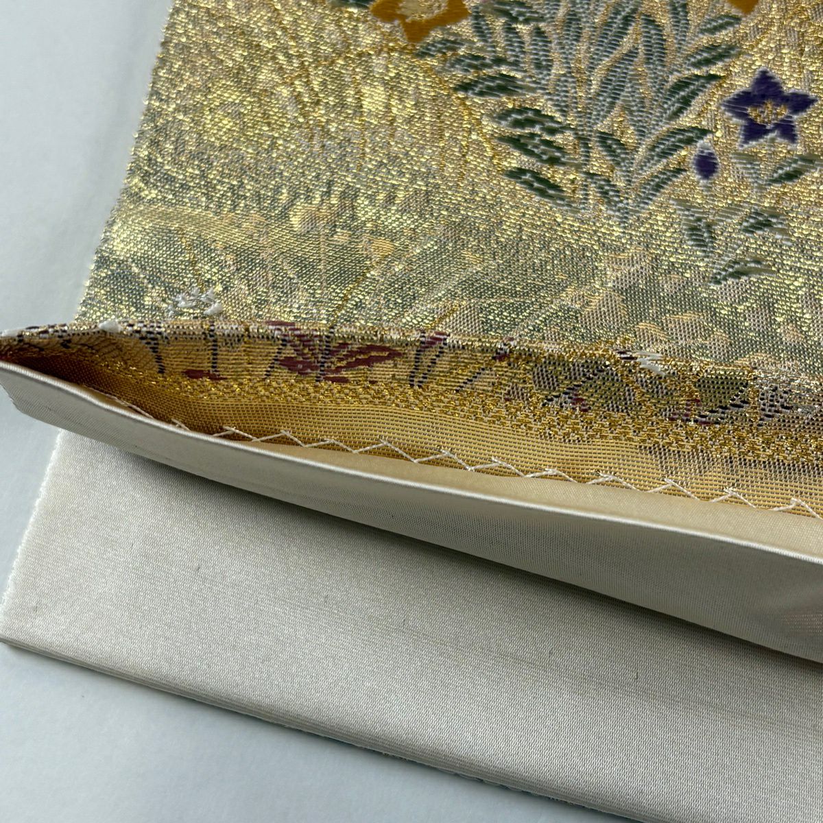 【美品】 袋帶 逸品級 長嶋成織物 附有落款 附有證書 仙鶴 草花紋紋 金金箔 金絲 金色 六通 純蠶絲