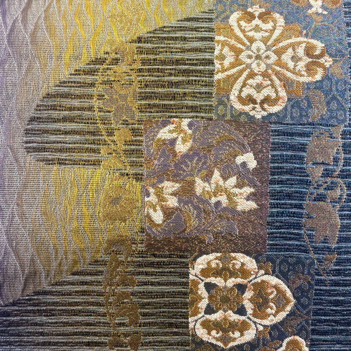 【美品】 袋帶 秀品級 花丸紋 蔦 金金箔 灰紫 お太鼓柄 純蠶絲