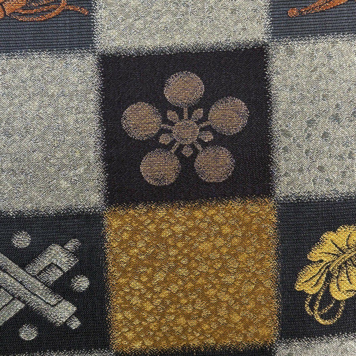 【美品】 袋帶 秀品級 紫野芳春院 加賀的風 寶盡くし 市松樹 金金箔 濃紫 六通 純蠶絲