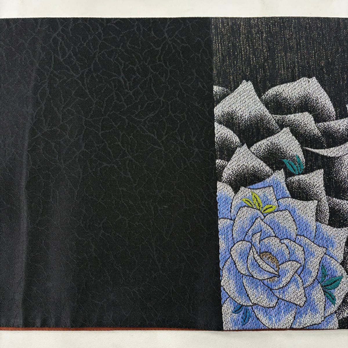 【美品】 袋帶 秀品級 草花紋紋 金金箔 黑 六通 純蠶絲