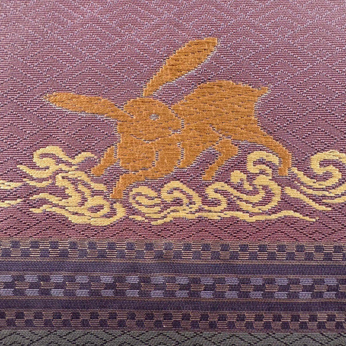 【美品】名古屋帶 秀品級 兔子 段紋 金金箔 紅紫 純蠶絲