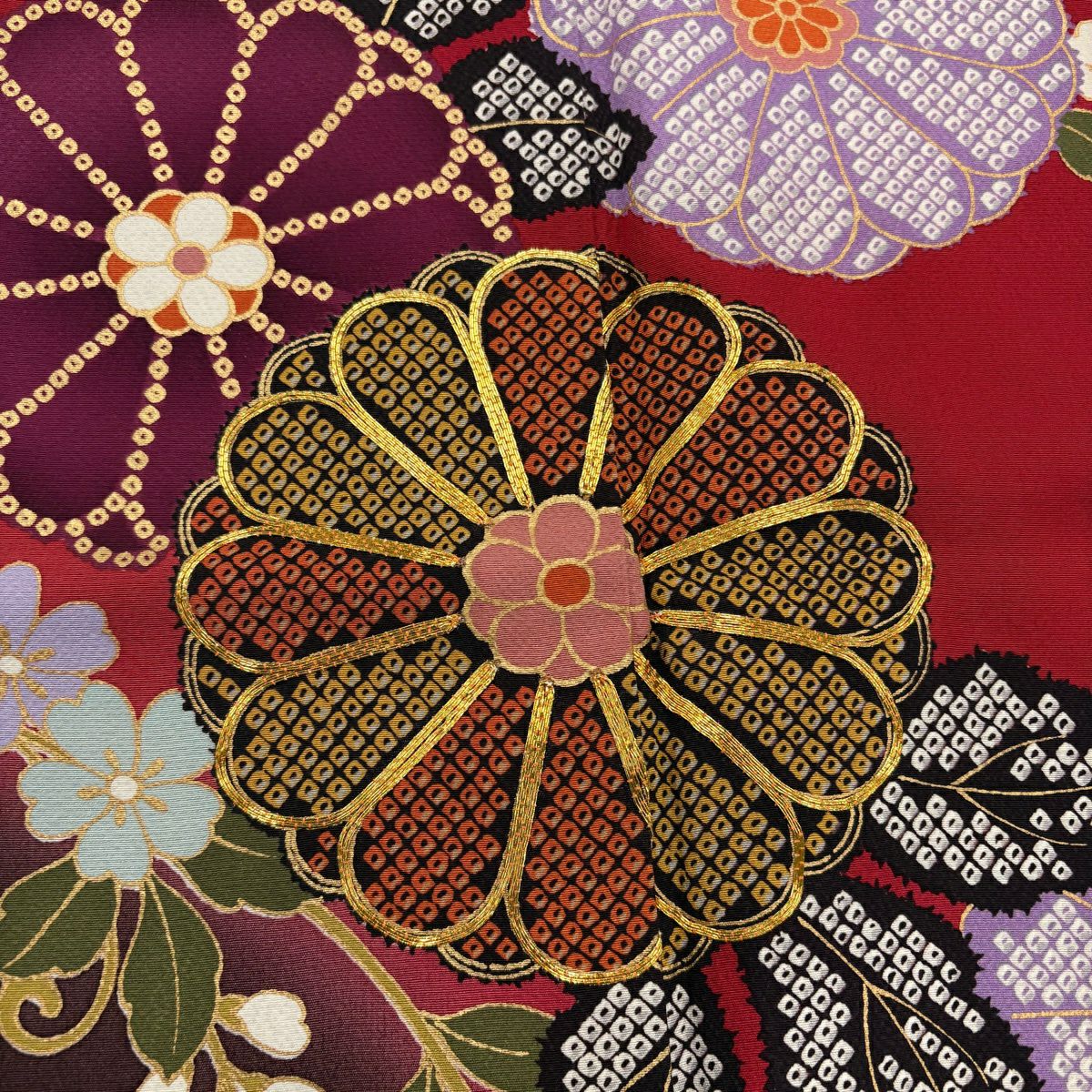 振袖禮服 身長170.5cm 袖長71cm L 雙層 菊花 花唐草紋 金絲 金銀彩 紅 純蠶絲 秀品級