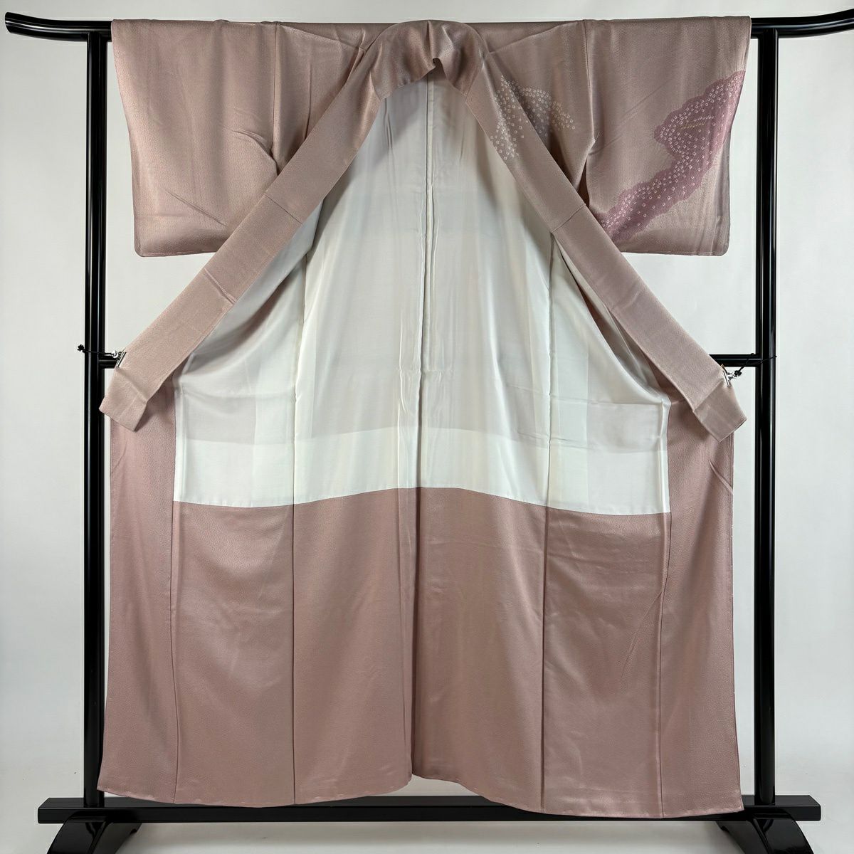 【美品】訪問服 身長157cm 袖長63cm S 雙層 草花紋紋 雲文 金糸刺繡 粉米色 純蠶絲 秀品級