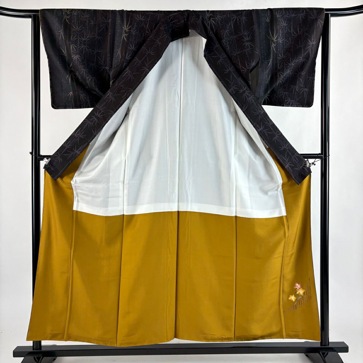 【美品】 大島紬織 身長157cm 袖長63.5cm S 雙層 純泥染 やまと 證書あり 竹子 黑 純蠶絲 秀品級