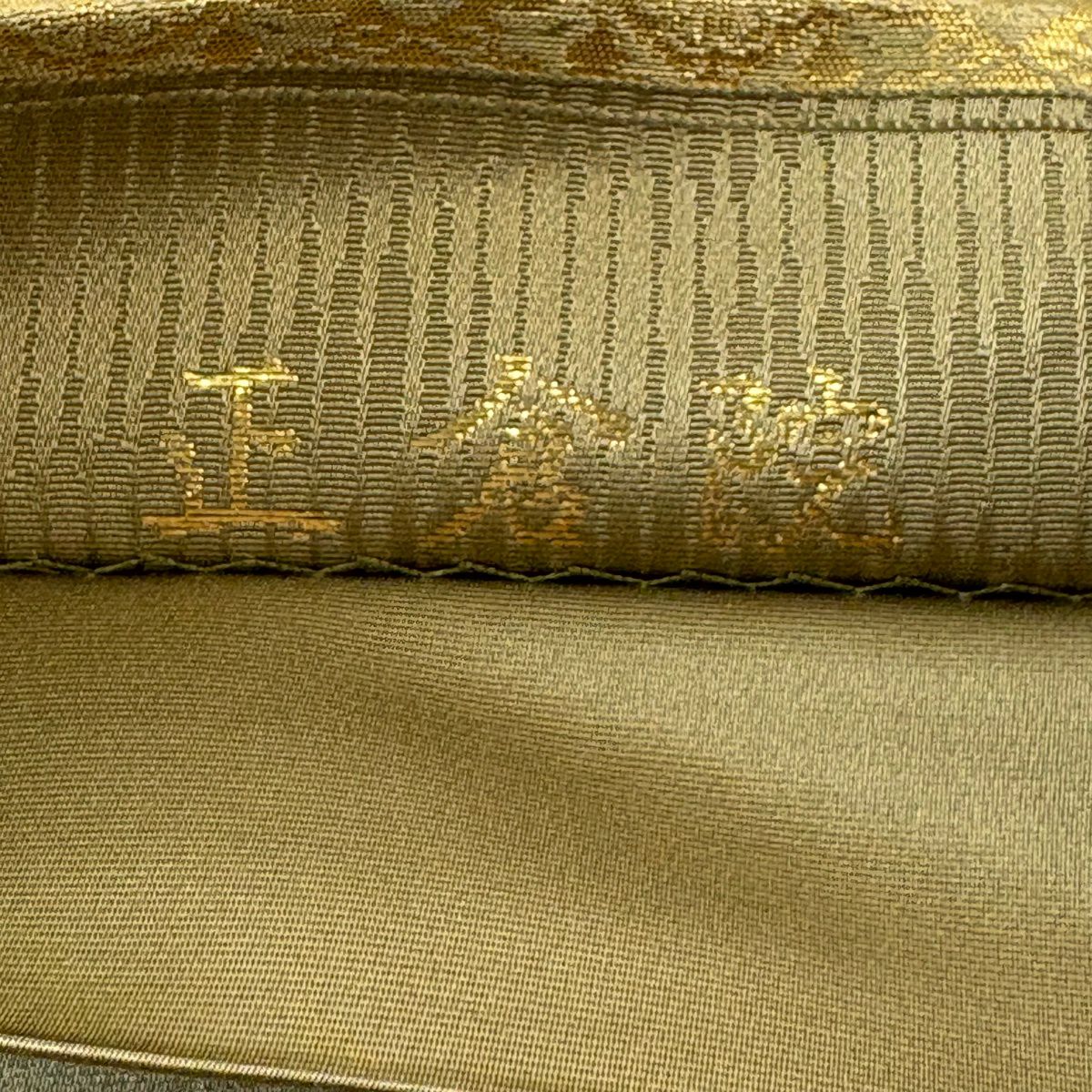 【美品】 袋帶 秀品級 正倉院 段紋 華紋 金金箔 茶綠 お太鼓圖案 純蠶絲
