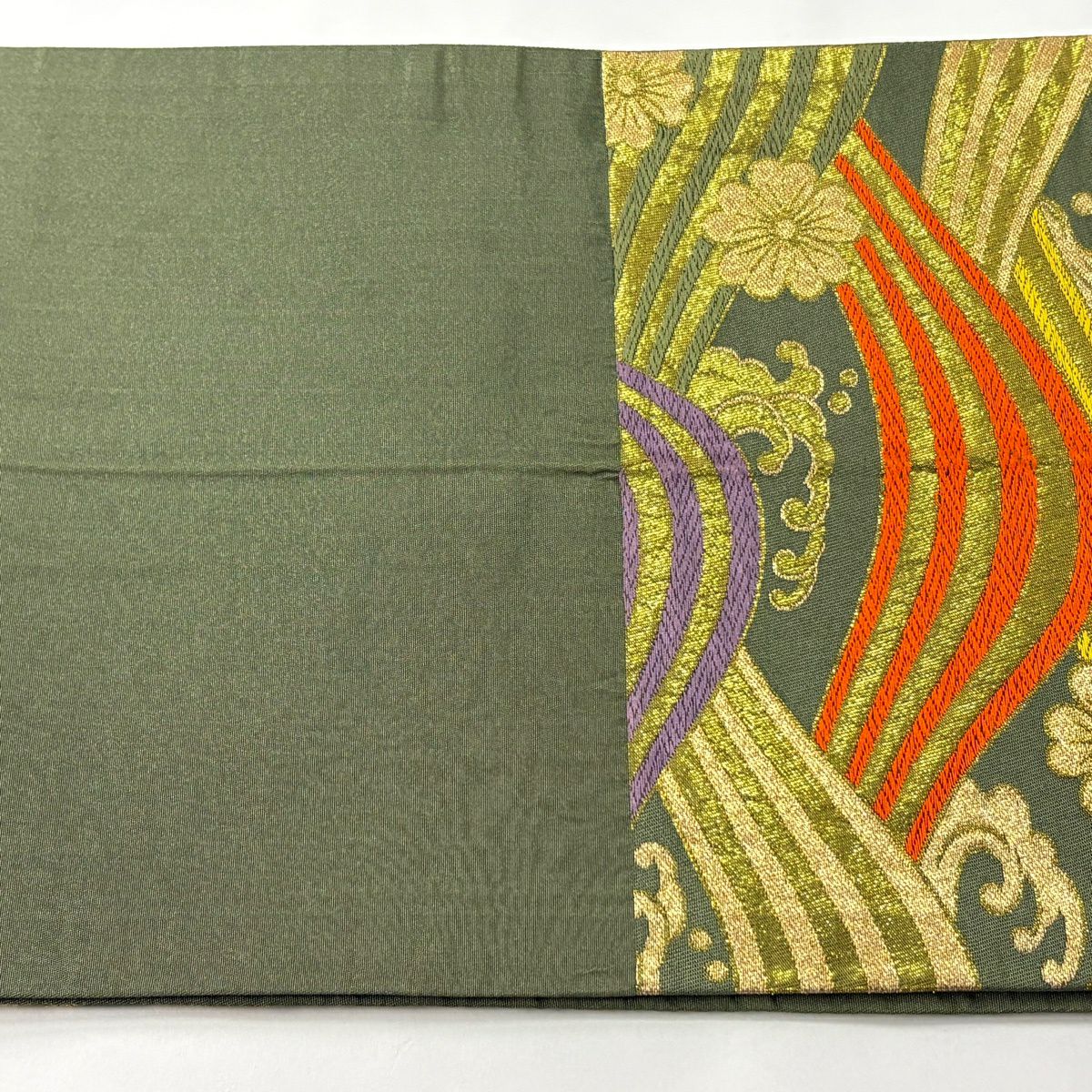 【美品】 袋帶 秀品級 關西仕立 波頭 花 金糸 金金箔 よもぎ色 六通 純蠶絲