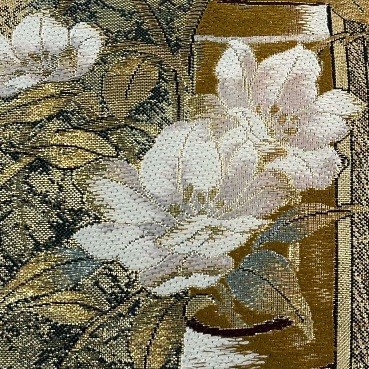 【美品】 袋帶 秀品級 草花紋 流水 金絲 金金箔 金色 六通 純蠶絲