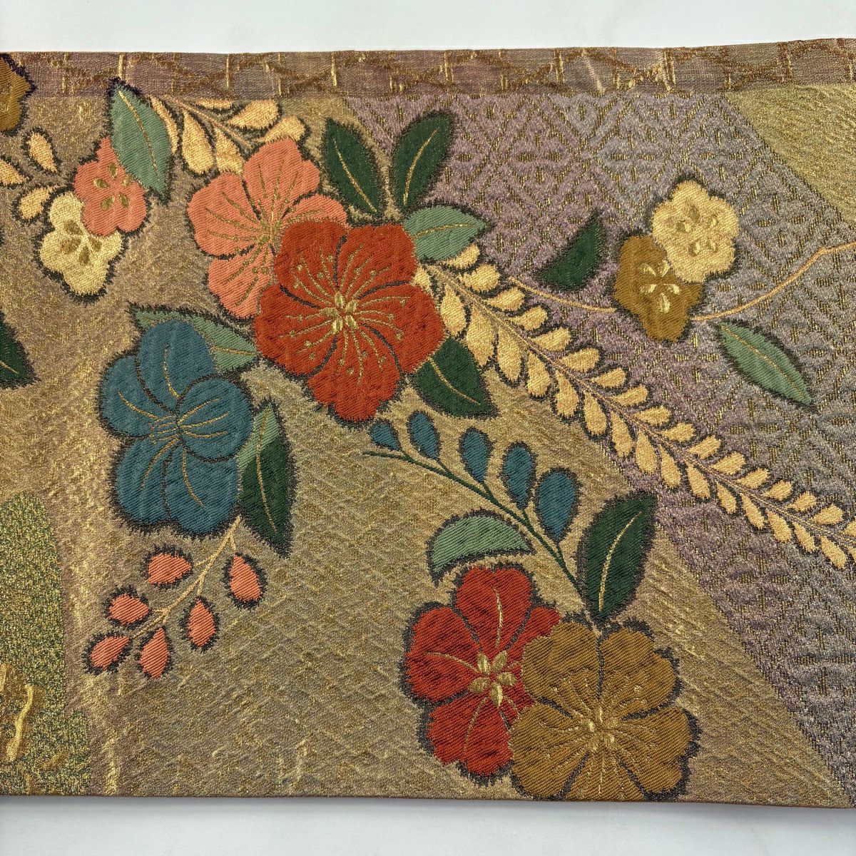 【美品】 袋帶 優品級 辻花染圖案 霞 金金箔 金絲 金色 六通 純蠶絲