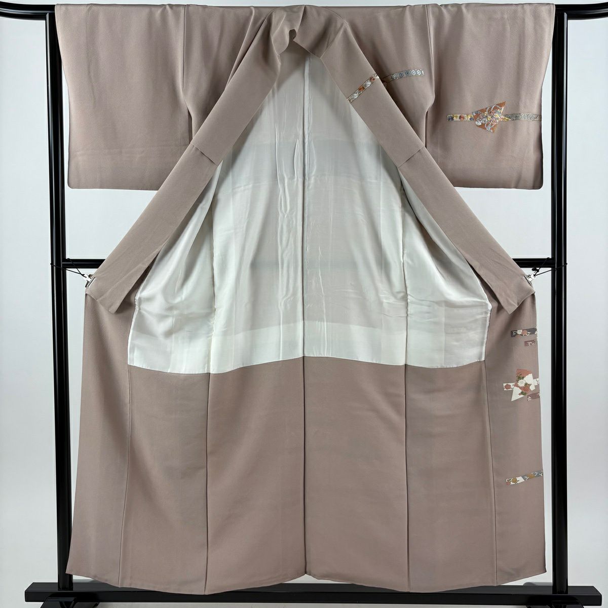 訪問服 身長156.5cm 袖長64cm M 雙層 大和 有職紋樣 鼓刺繡 金銀彩 粉米色 純蠶絲 優品級