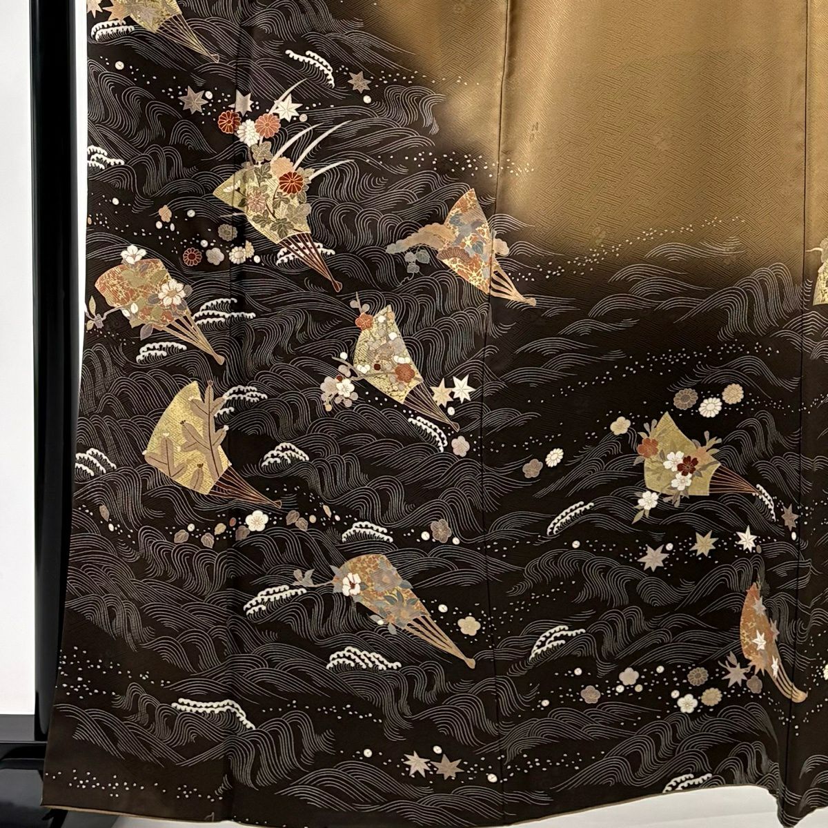 【美品】訪問服 身長163.5cm 袖長67cm M 雙層 花扇子 波 金絲 金銀彩 焦茶 純蠶絲 秀品級