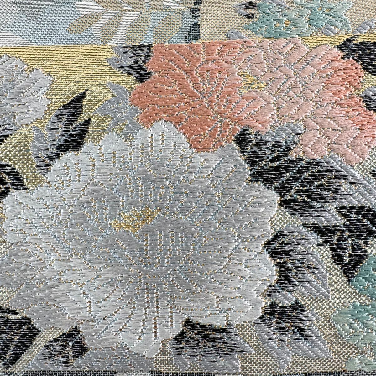 【美品】 袋帶 秀品級 名月院花短冊文 草花紋 金銀彩 金金箔 銀 六通 純蠶絲
