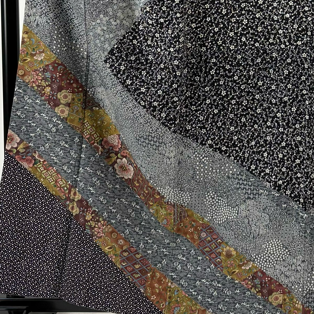 【美品】訪問服 身長160.5cm 袖長66cm M 雙層 落款あり 草花紋紋 七寶紋 黑灰 純蠶絲 秀品級