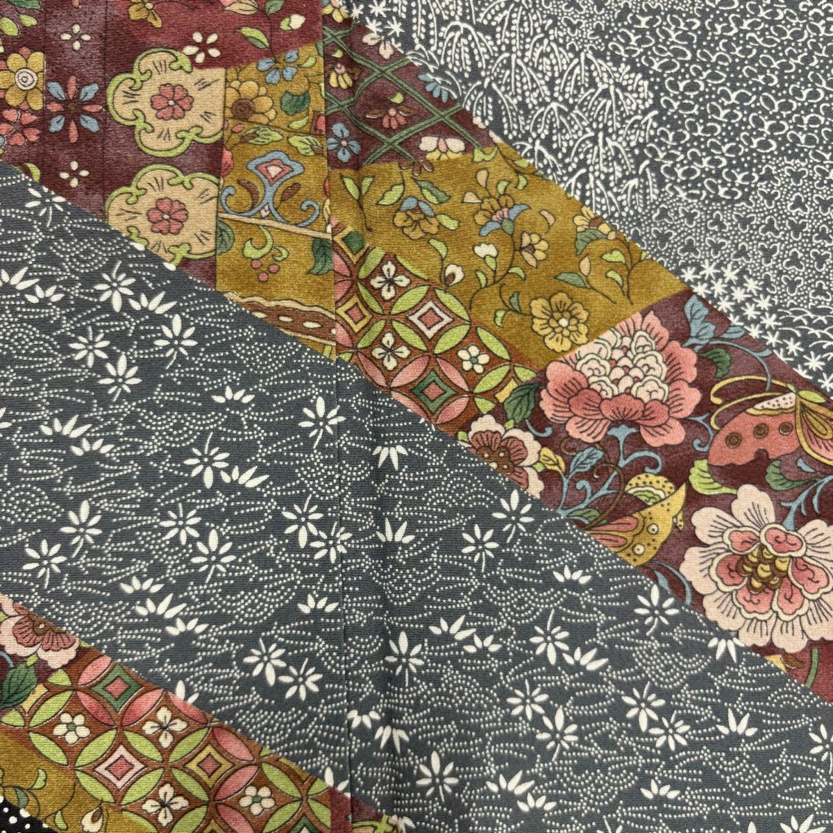 【美品】訪問服 身長160.5cm 袖長66cm M 雙層 落款あり 草花紋紋 七寶紋 黑灰 純蠶絲 秀品級