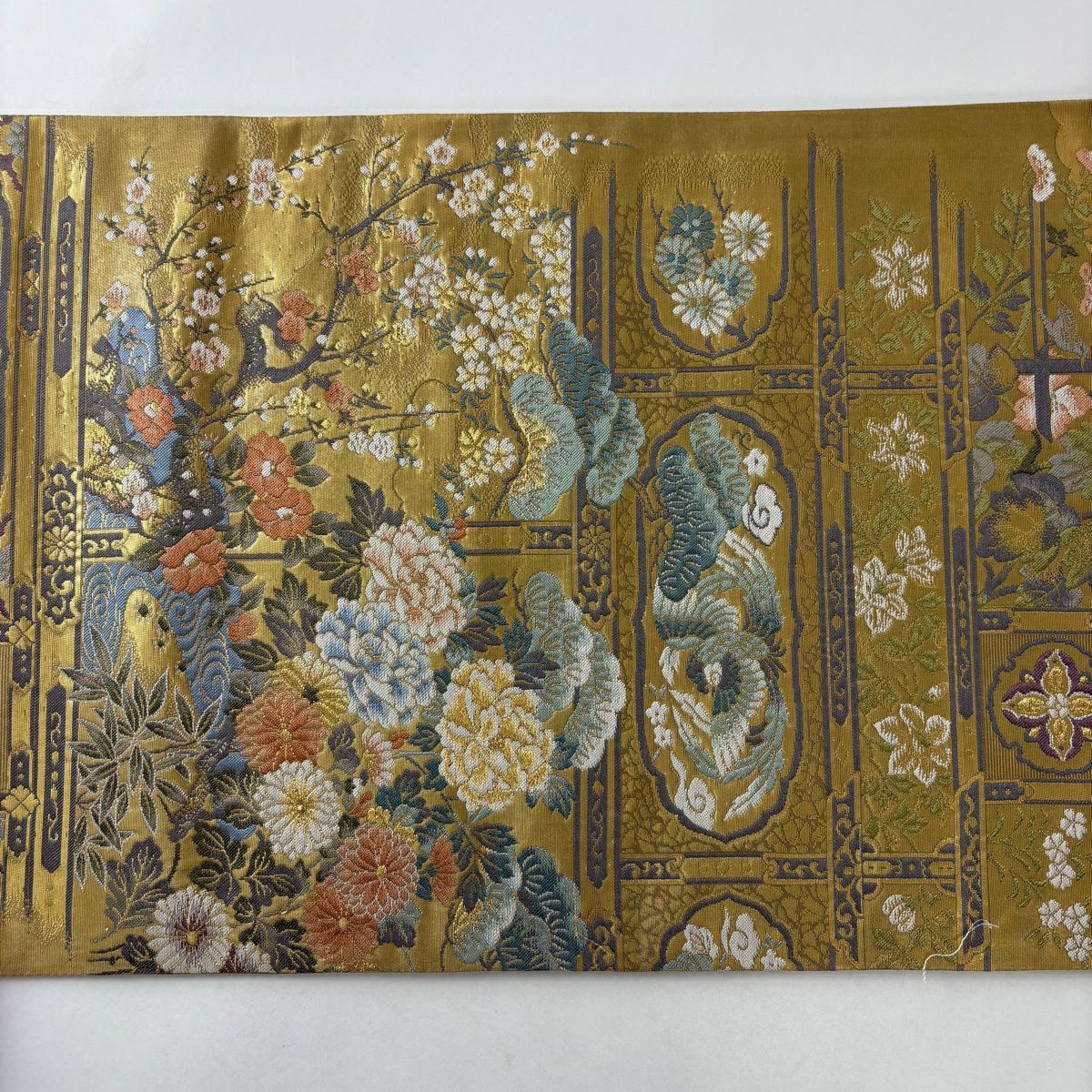 【美品】 袋帶 秀品級 草花紋紋 鳥 金絲 金金箔 金色 六通 純蠶絲