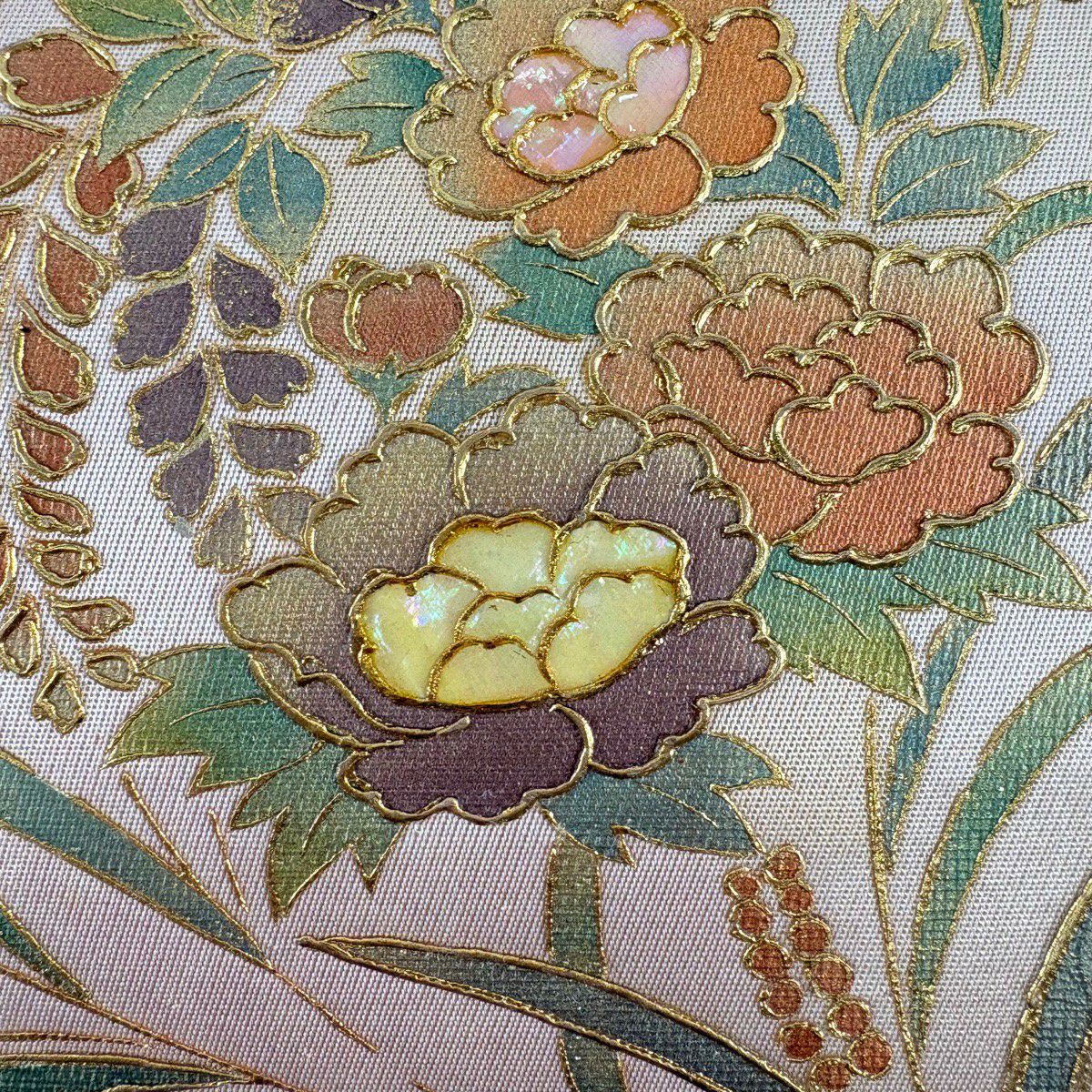 【美品】 袋帶 秀品級 草花紋紋 螺鈿 金銀彩 淡粉色 六通 純蠶絲