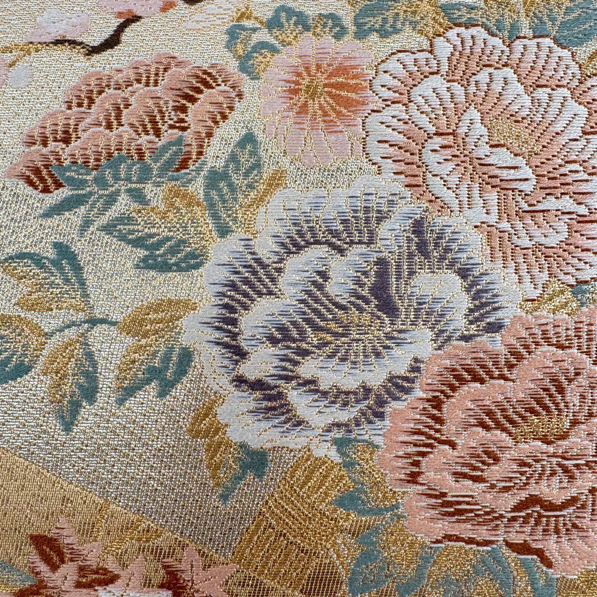 【美品】 袋帶 秀品級 草花紋 流水 金絲 金金箔 金色 六通 純蠶絲