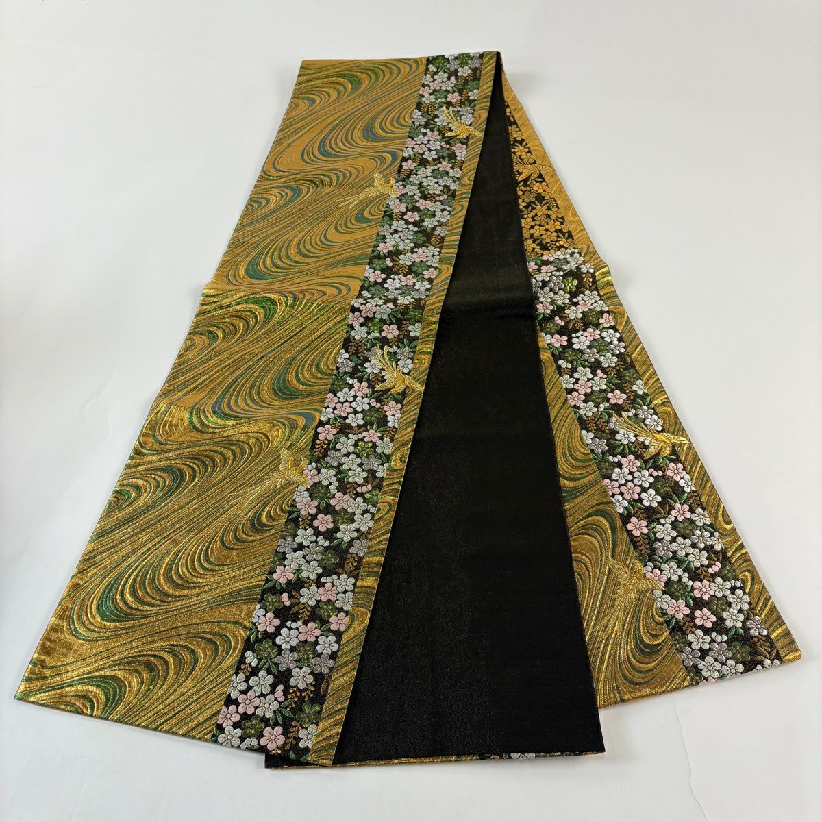 【美品】 袋帶 秀品級 振袖禮服禮服用 梅花 鳥 金銀彩 金色 六通 純蠶絲