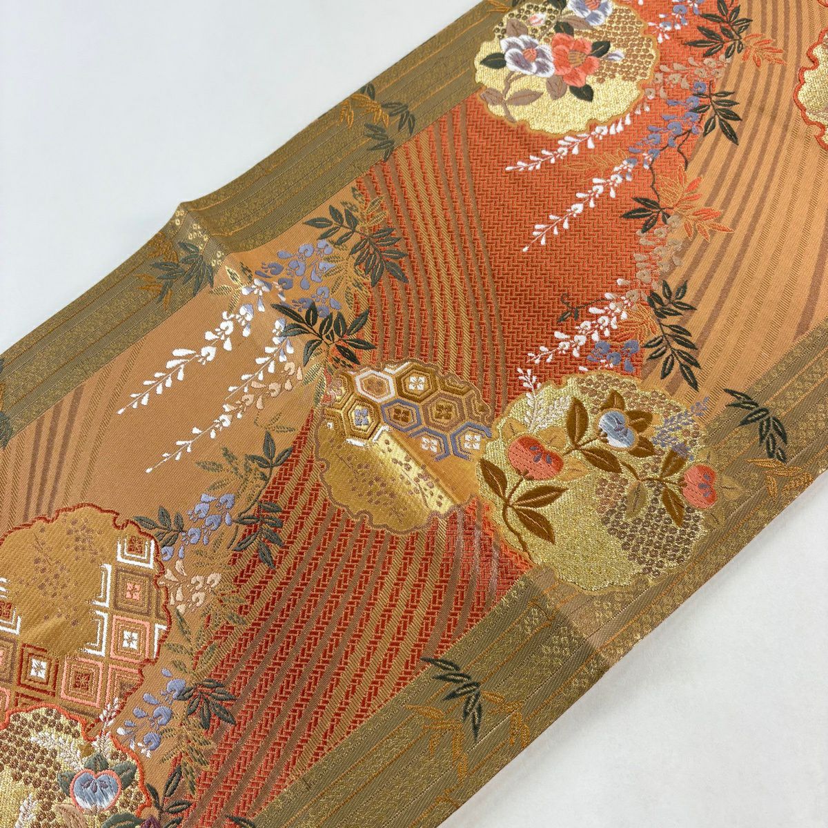 袋帶 秀品級 雪輪 草花紋 金糸 金金箔 薄橙 六通 純蠶絲