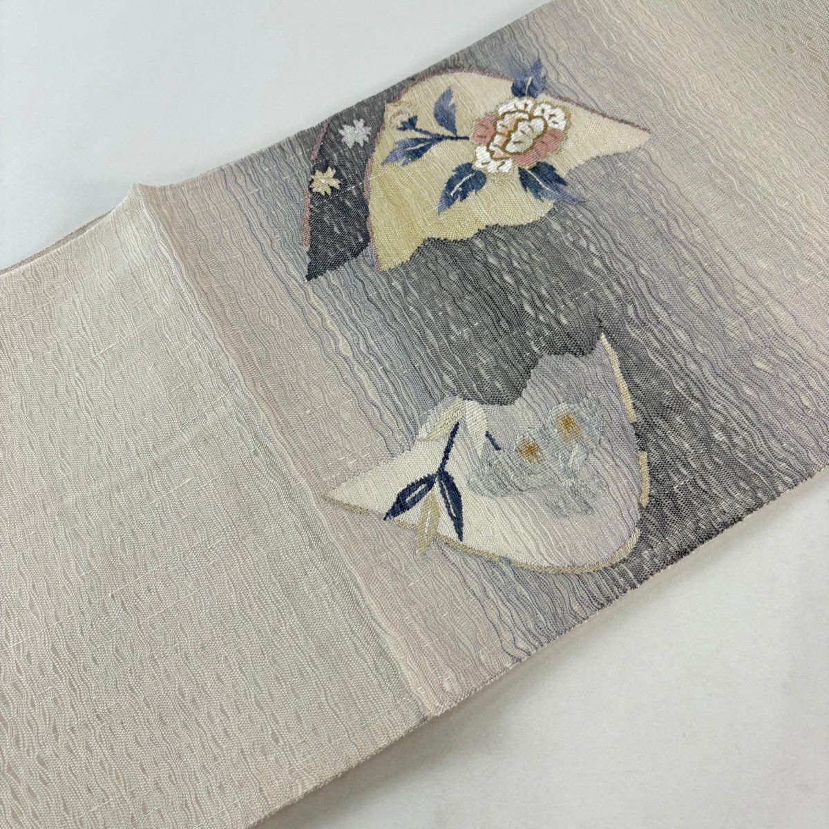 袋帶 秀品級 草花紋紋 山並 金絲 灰色 大鼓圖案 純蠶絲