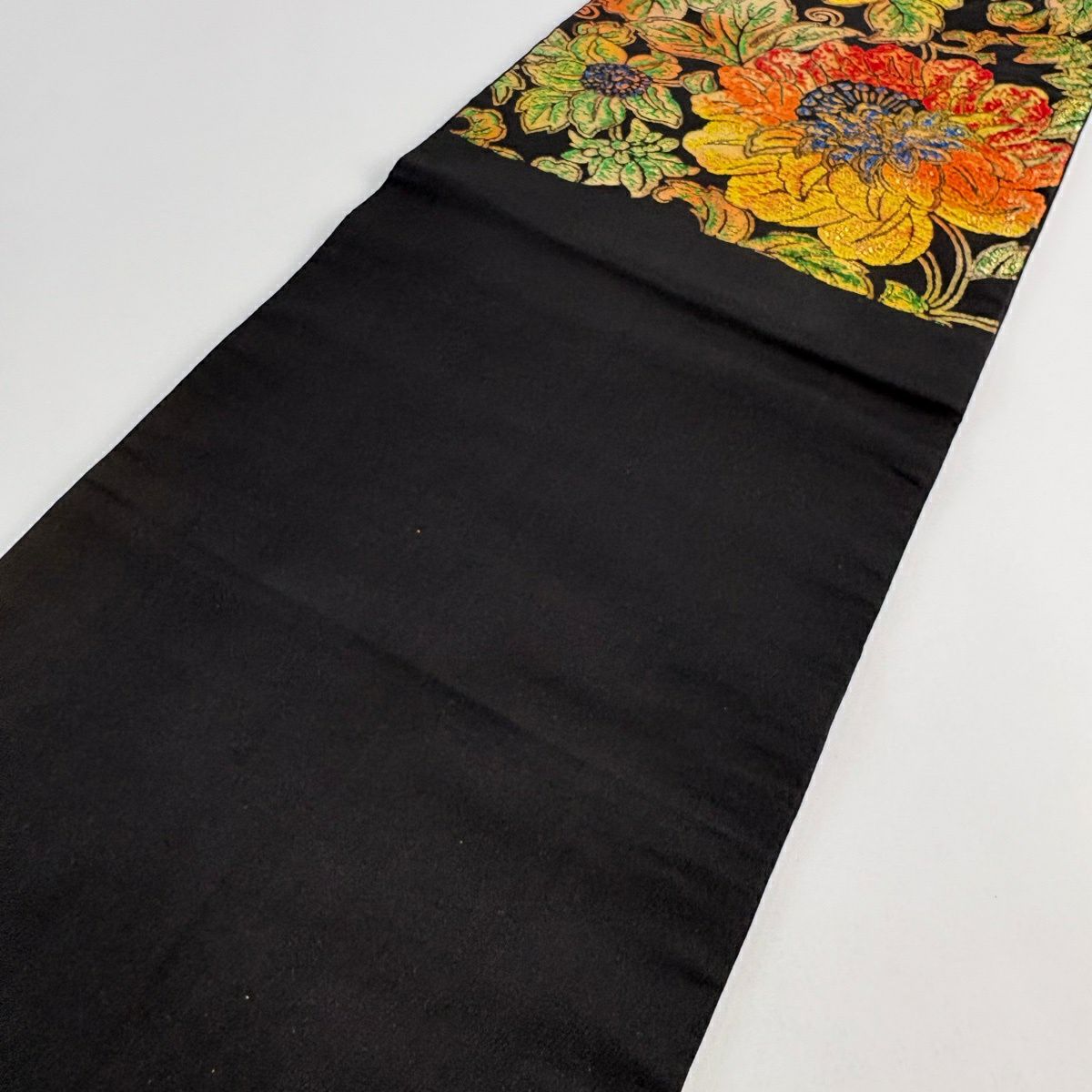 【美品】 袋帶 秀品級 關西仕立 大牡丹印金 金金箔 刺繡 黑 六通 純蠶絲