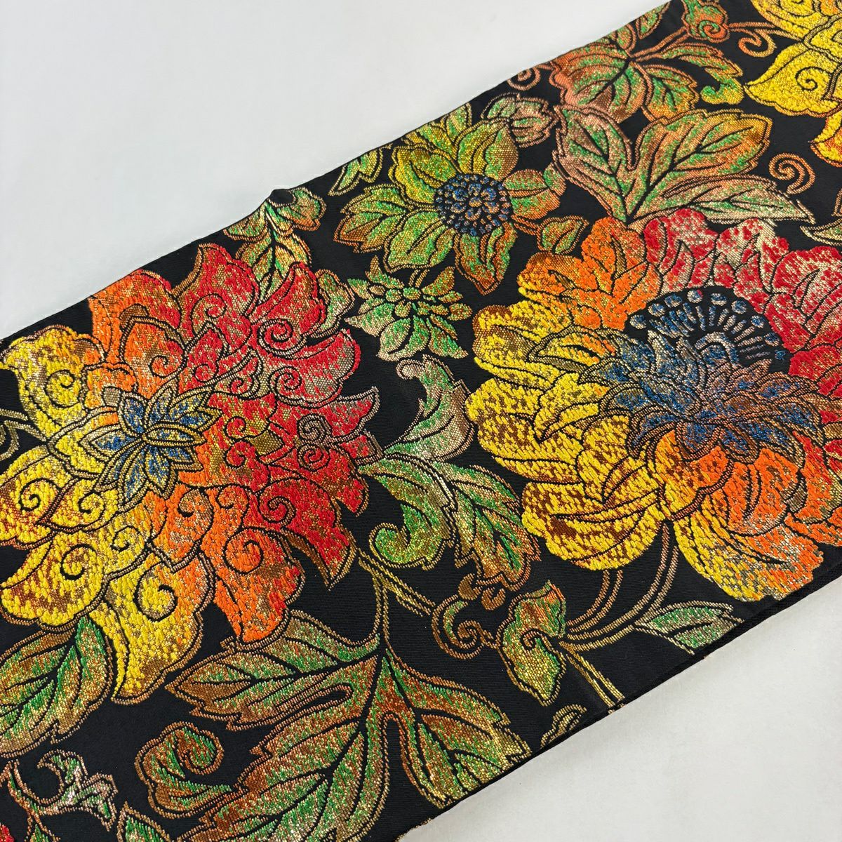 【美品】 袋帶 秀品級 關西仕立 大牡丹印金 金金箔 刺繡 黑 六通 純蠶絲