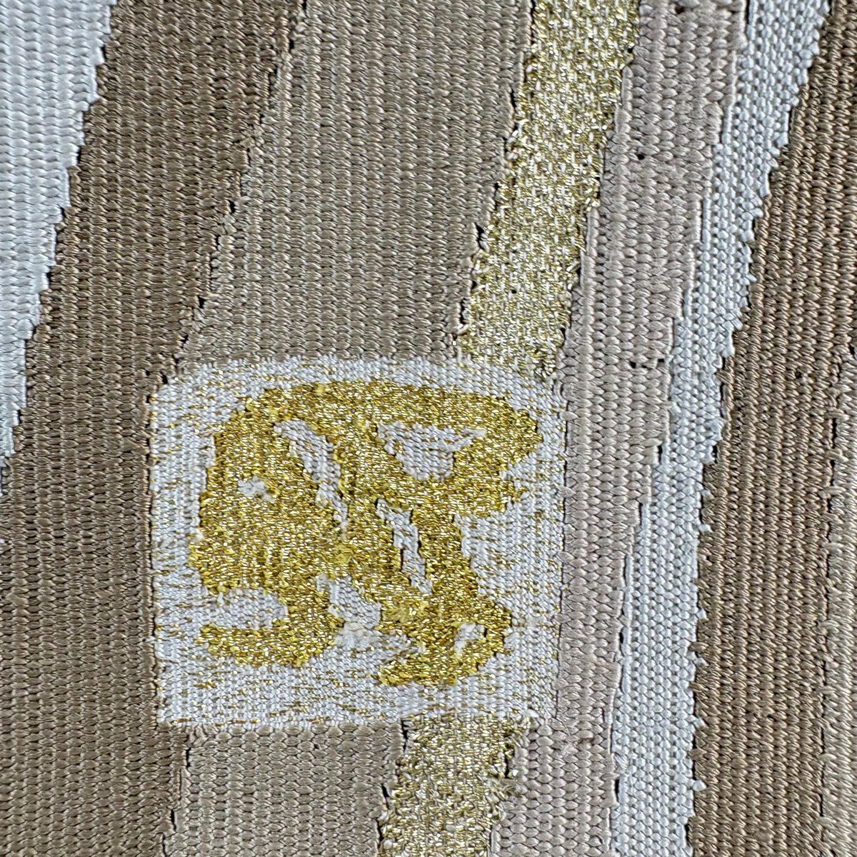 【美品】 袋帶 秀品級 附有落款 片輪車 波頭 金絲 淺茶色 大鼓圖案 純蠶絲