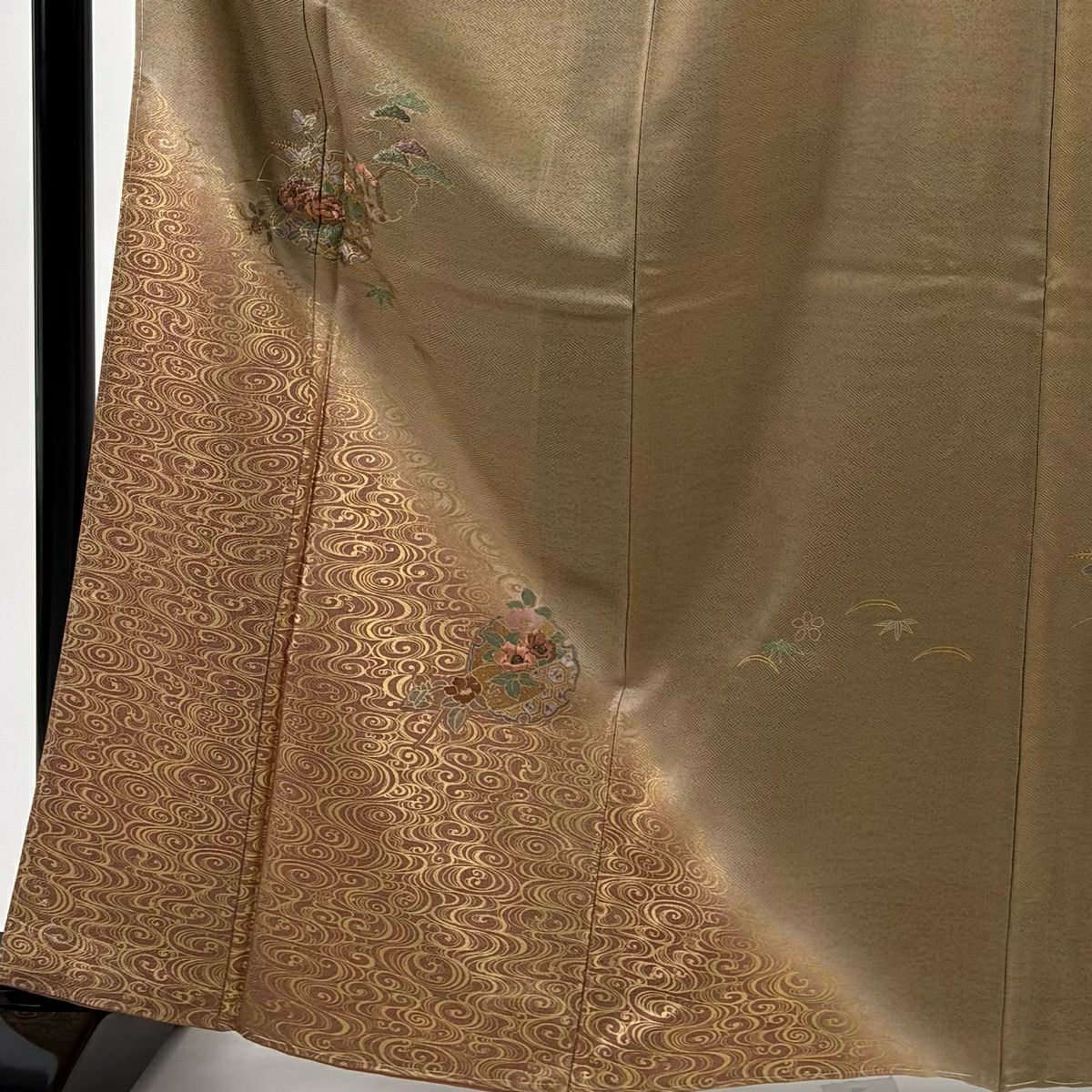 付下 身長166cm 袖長65.5cm M 雙層 雪輪 観世水 刺繡 金彩裝飾 灰茶 純蠶絲 秀品級