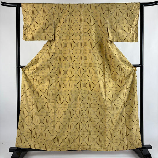 【美品】 紬織 身長162cm 袖長62cm S 雙層 落款あり 十字絣 燕 薄黃 純蠶絲 秀品級