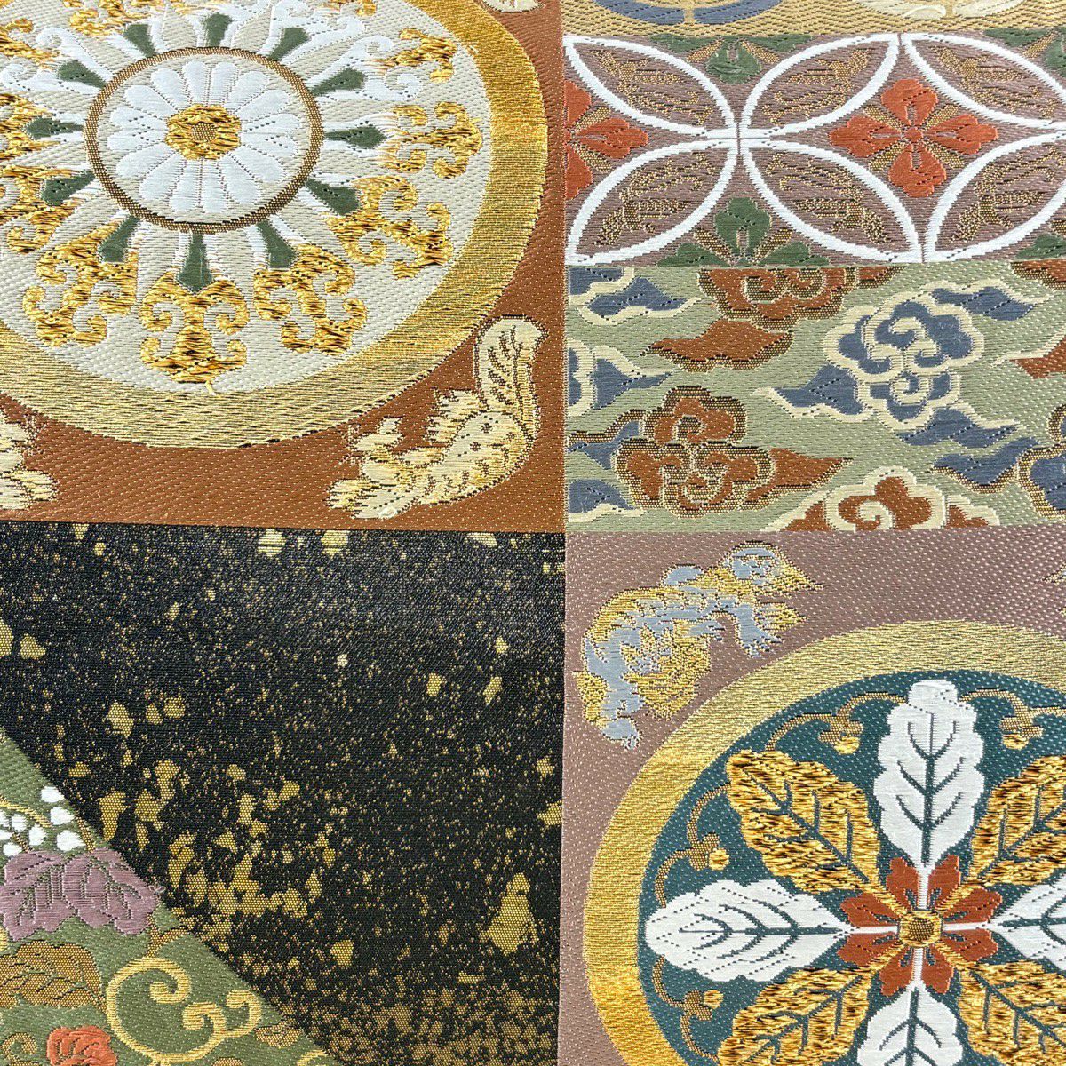 【美品】 袋帶 名品級 華紋 花唐草紋 金絲 金金箔 黑 六通 純蠶絲