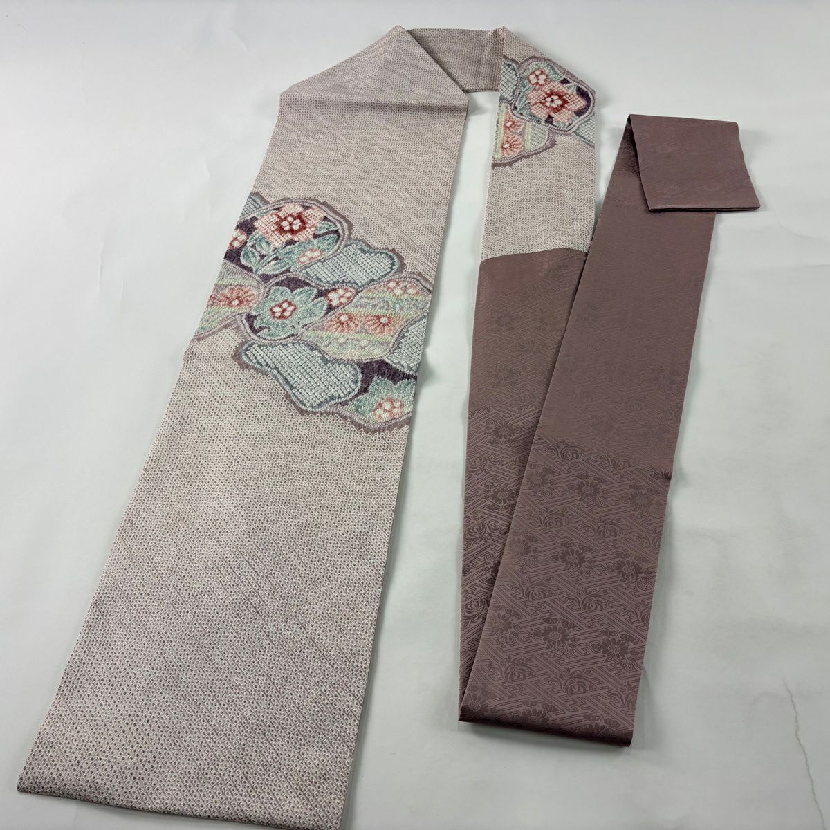 【美品】名古屋帶 逸品級 草花紋紋 幾何學 絞染 淺紫 純蠶絲
