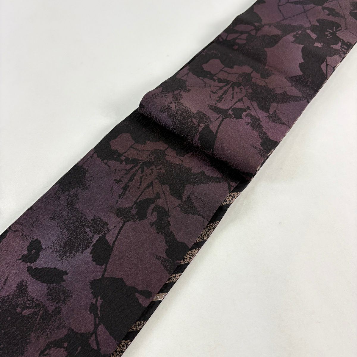 【美品】半幅帶 名品級 幾何學 金銀彩 黑 純蠶絲
