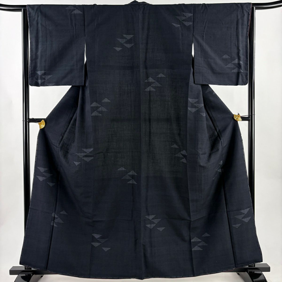 【美品】結城紬織 身長162cm 袖長64cm M 雙層 纖維女 名古屋帶套裝 大和 證書附帶 鱗 龜甲絣 深藍 純蠶絲 優品級