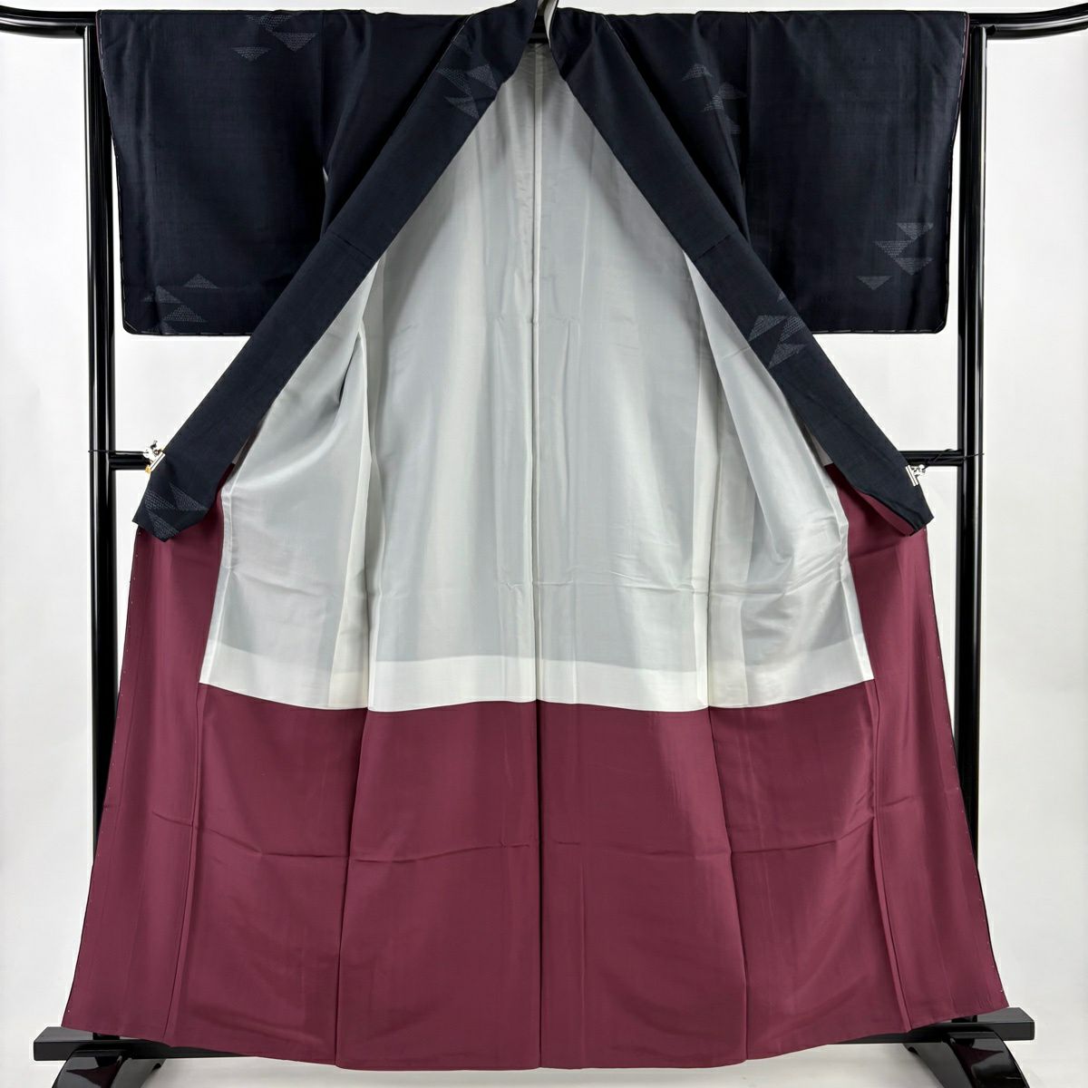 【美品】結城紬織 身長162cm 袖長64cm M 雙層 纖維女 名古屋帶套裝 大和 證書附帶 鱗 龜甲絣 深藍 純蠶絲 優品級