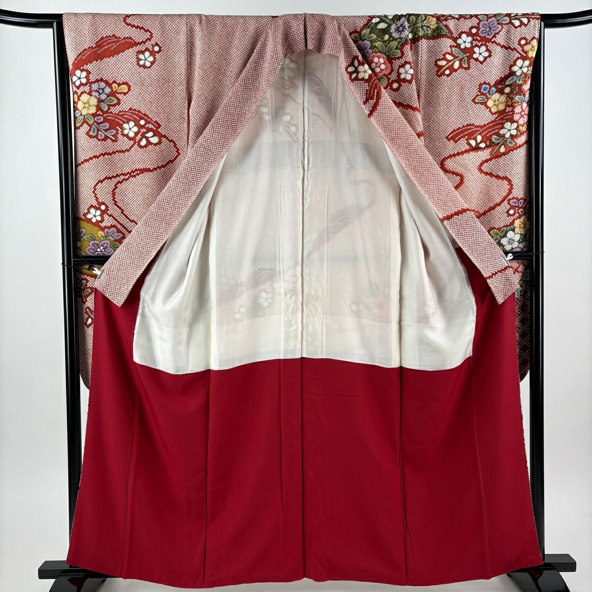 【美品】振袖禮服 身長163cm 袖長66cm M 雙層 草花紋紋 有職文樣 金彩裝飾 朱 純蠶絲 名品級