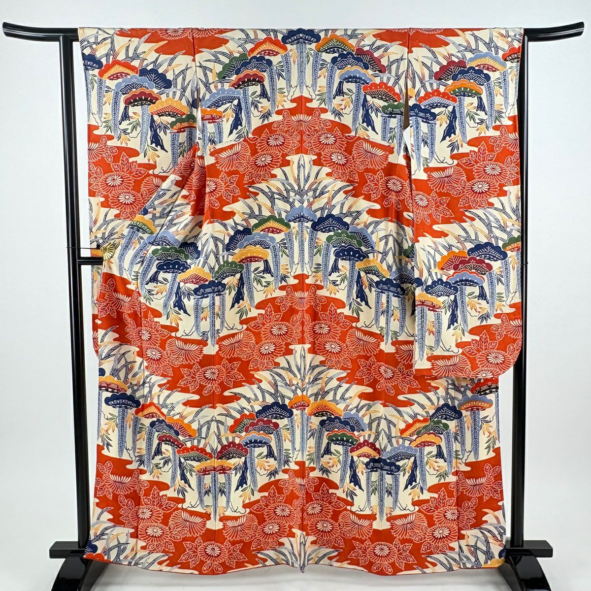 【美品】振袖禮服 身長162cm 袖長64cm M 雙層 笠松樹 菊花 漸層 紅色 純蠶絲 名品級