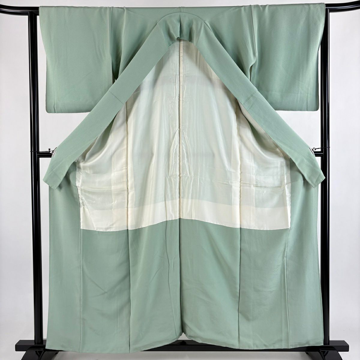 色留袖禮服 身長159cm 袖長63.5cm S 雙層 鼓 草花紋紋 金糸刺繡 薄綠 純蠶絲 秀品級