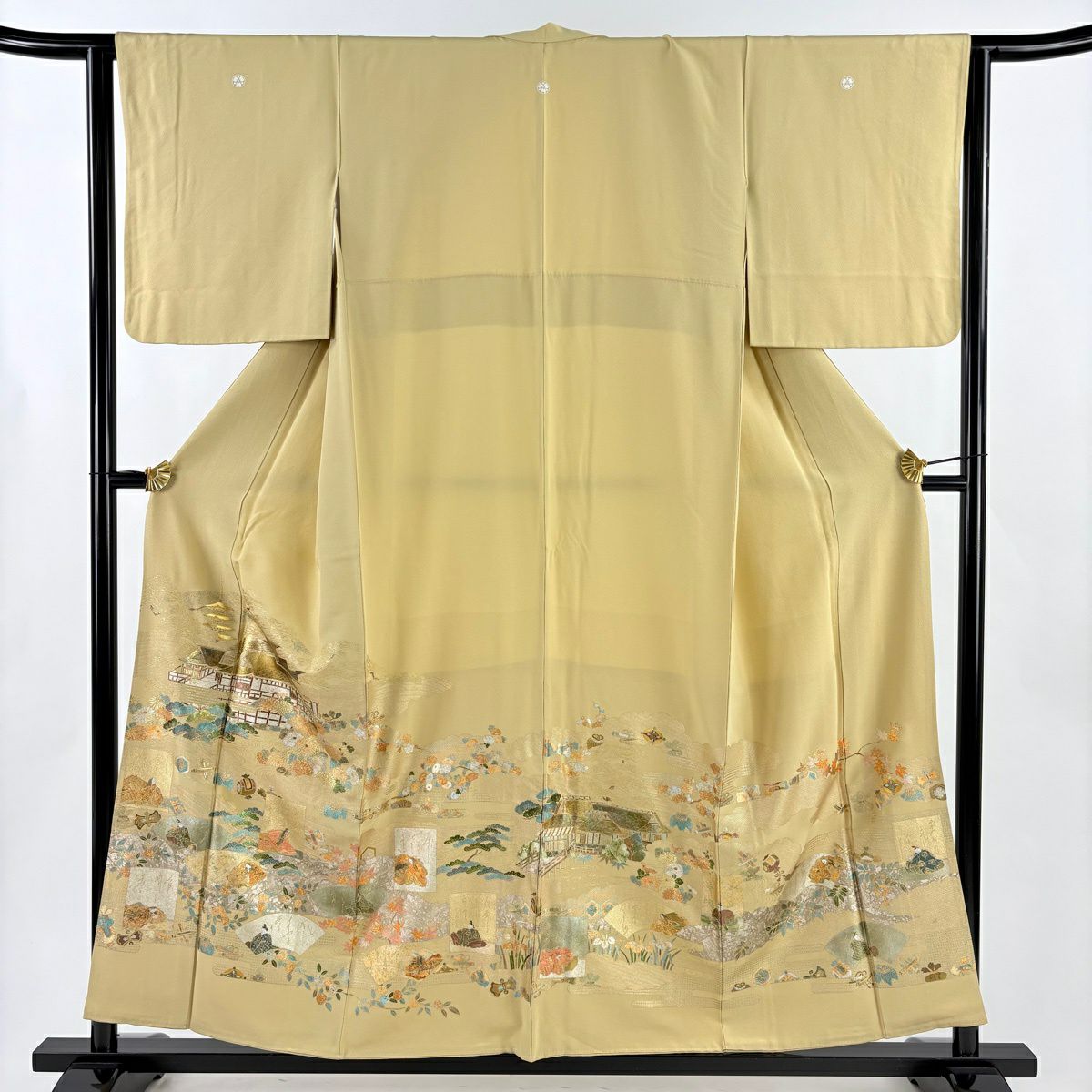 色留袖禮服 身長155.5cm 袖長63.5cm S 雙層 建物 かるた 金銀彩 淺黃土 純蠶絲 優品級 三つ紋
