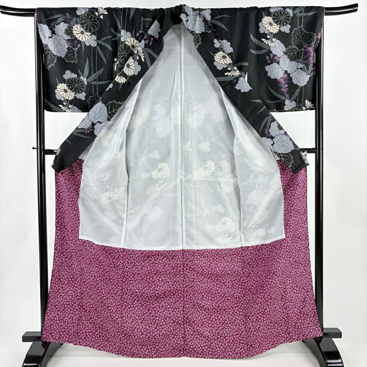 【美品】 小紋 身長167.5cm 袖長67.5cm L 雙層 可洗和服 菊花 竹子 黑 化纖 優品級