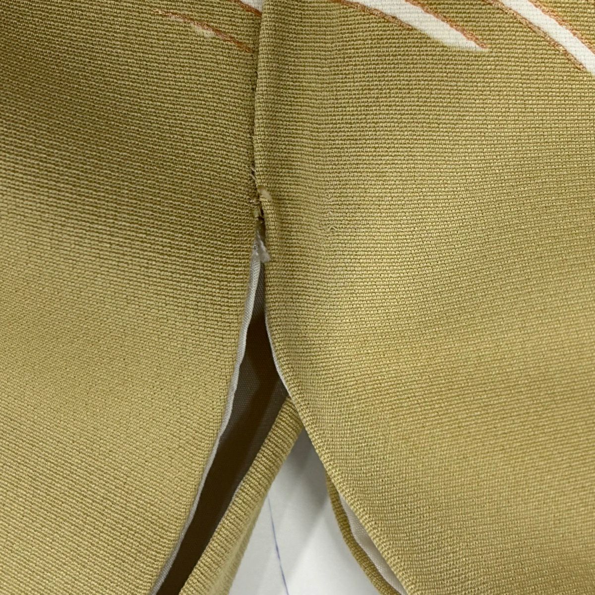 訪問服 身長161.5cm 袖長66.5cm M 雙層 ますいわ屋 落款あり 波 波頭 刺繡 金糸 薄黃土 純蠶絲 秀品級