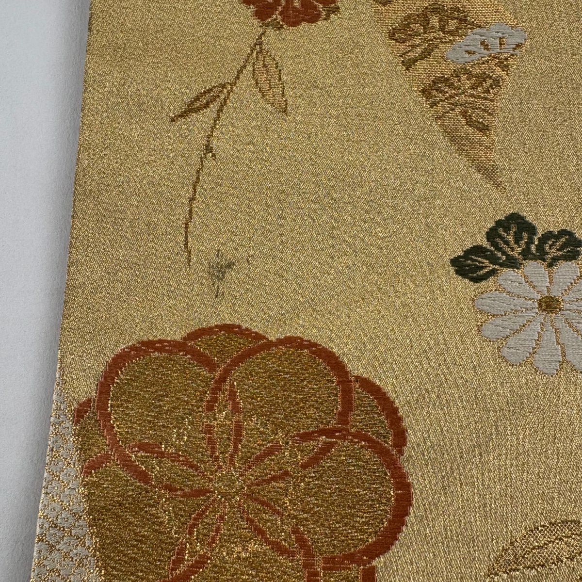 袋帶 秀品級 菊花 熨斗紋 唐織 金金箔 金色 六通 純蠶絲