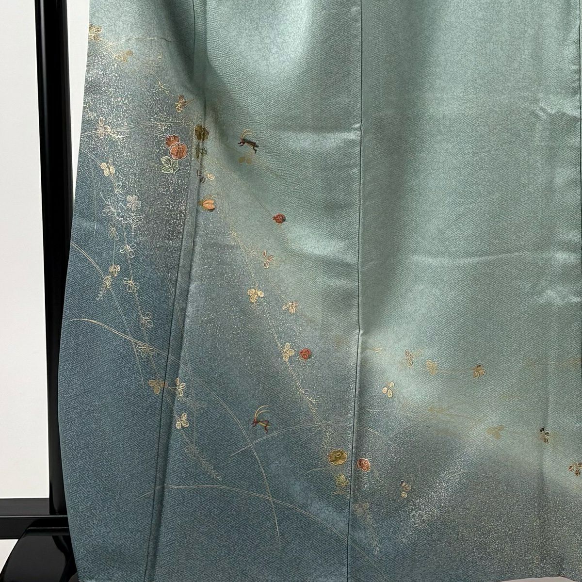 訪問服 身長166cm 袖長68cm L 雙層 草花紋紋 秋蟲刺繡 金彩裝飾 淺綠 純蠶絲 秀品級