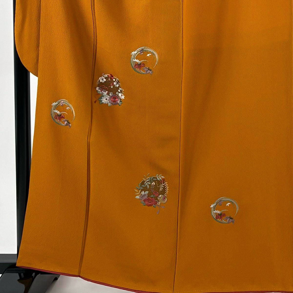 振袖禮服 身長163cm 袖長65cm M 雙層 花丸紋 卷物 刺繡 金銀彩 橙色 純蠶絲 秀品級 一つ紋