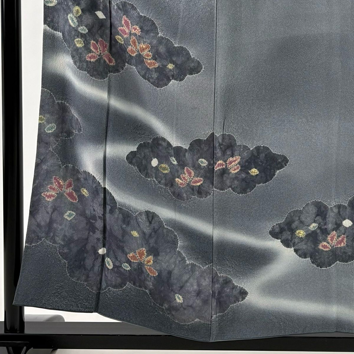 【美品】訪問服 身長156cm 袖長62cm S 雙層 落款あり 草花紋紋 雲文 漸層 灰色 純蠶絲 秀品級
