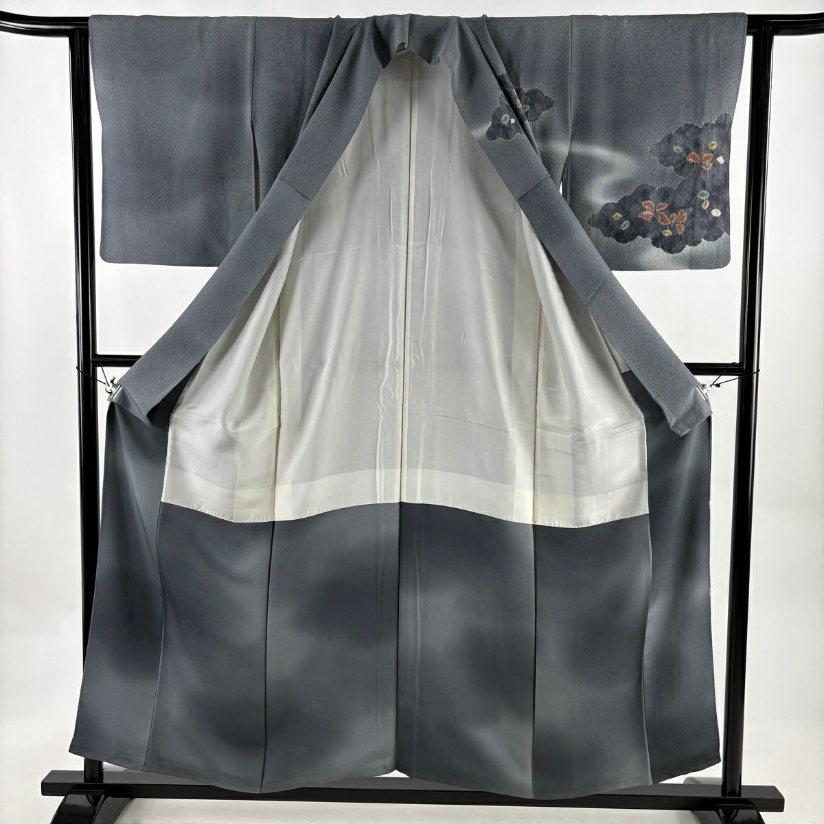 【美品】訪問服 身長156cm 袖長62cm S 雙層 落款あり 草花紋紋 雲文 漸層 灰色 純蠶絲 秀品級