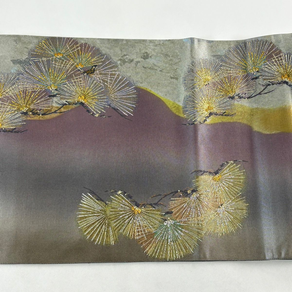 【美品】 袋帶 秀品級 松樹 波頭 金糸 金金箔 灰紫 お太鼓圖案 純蠶絲